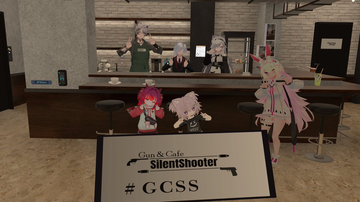 Laviiii0x0's tweet photo. #GCSS #VRChat 
昨晩の営業写真📸
今夜ものんびりお喋りをしに来て下さった常連様と新規でご来店下さったお客様と楽しい時間が過ごせました～🥳
写真は店長自らキプ吸いしに行ったところを撮りました(笑)
かわちぃは幾らでも供給して下さい😊
今週もご来店ありがとうございました！ https://t.co/mcRfYev1dB