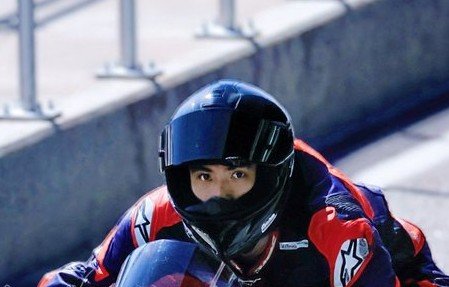 ArunikaLembayu1's tweet photo. Sorot matanya ituloh 🫠

OHM AT BRICSBK2026 D2
#BRICSBK2026xOhmD2
#ohmpawat https://t.co/xYOsTFt7ah