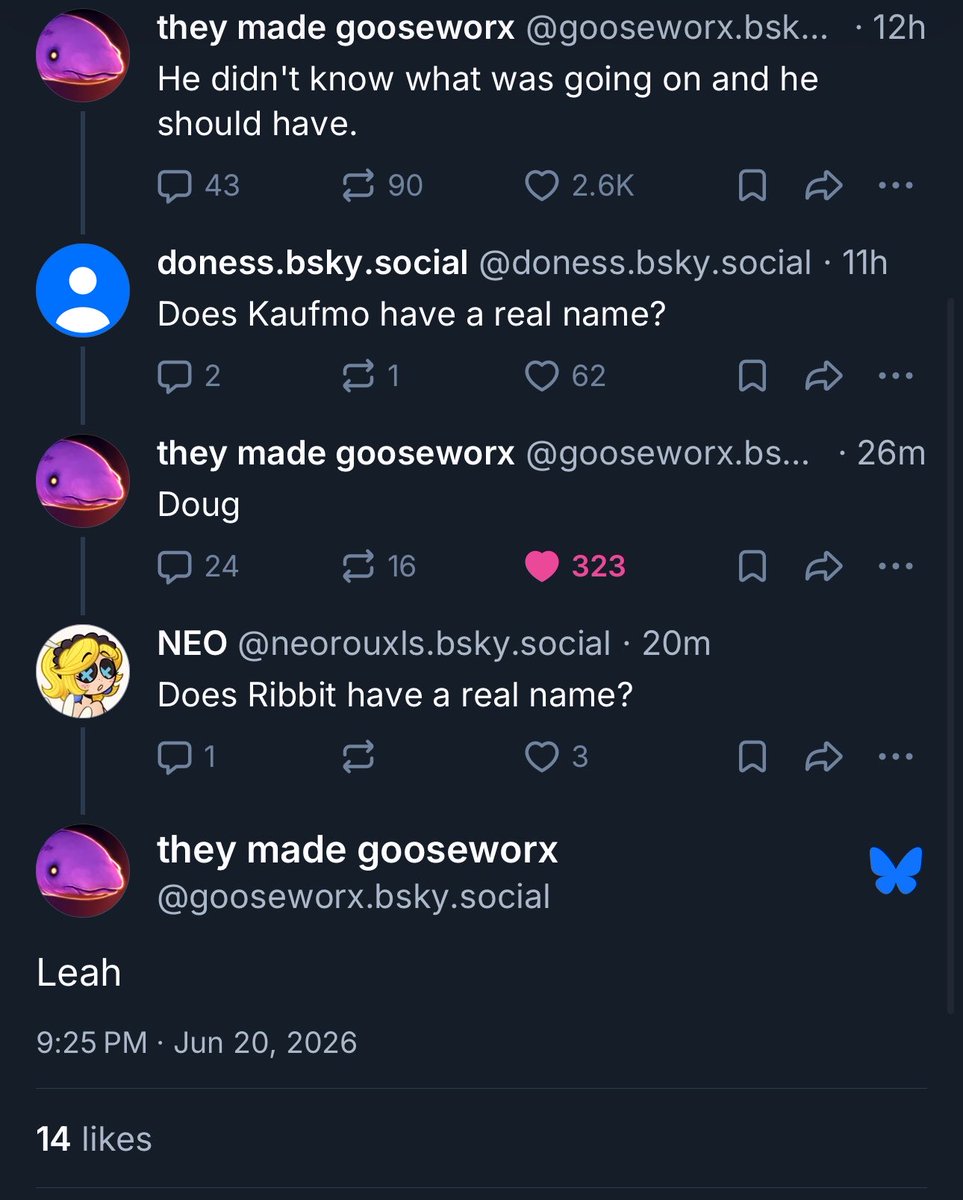 andfuckjax's tweet photo. RIBBITS NAME IS LEAH https://t.co/qEQJKIFSJG