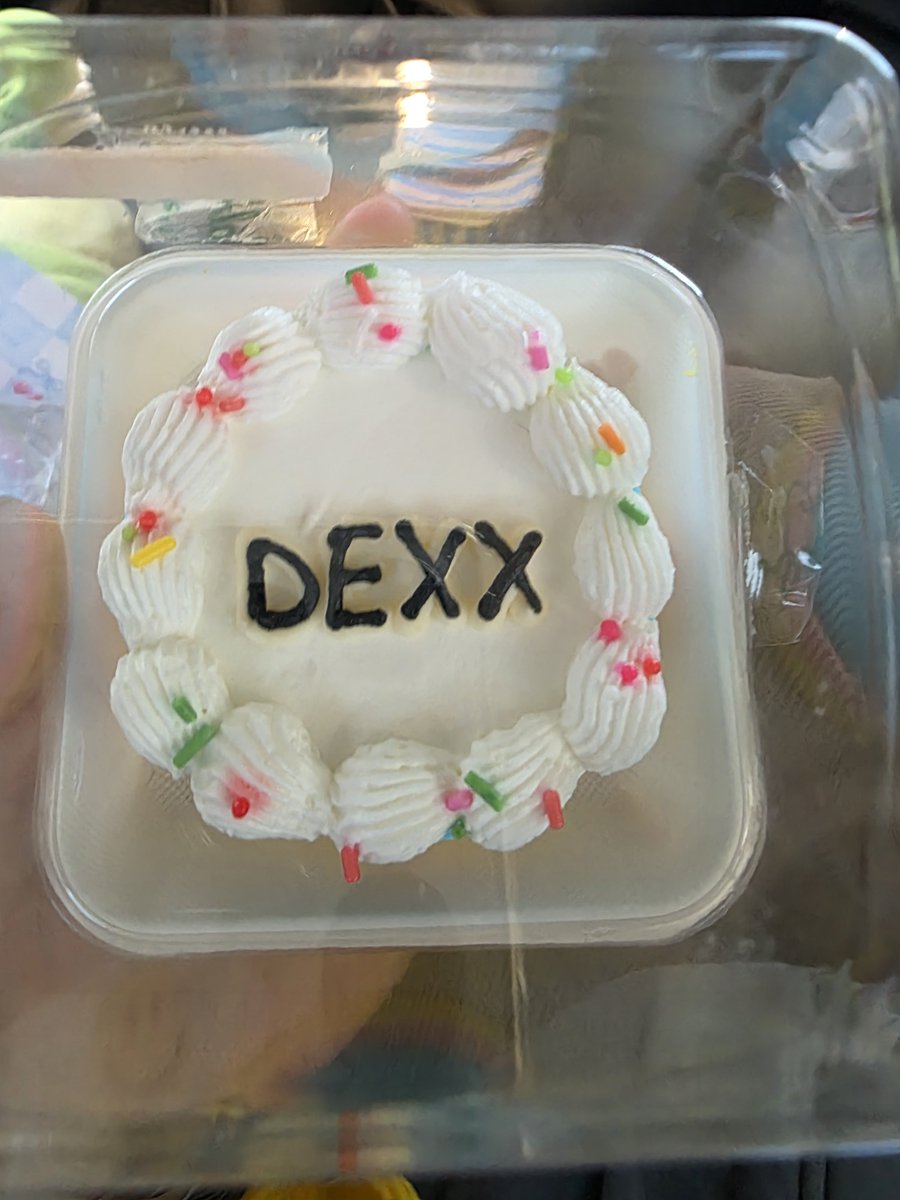 ouiiou18's tweet photo. น่ารักมากๆเลยค้าบบ 
#DEXX1stAnniversary https://t.co/EGfZALSEwk