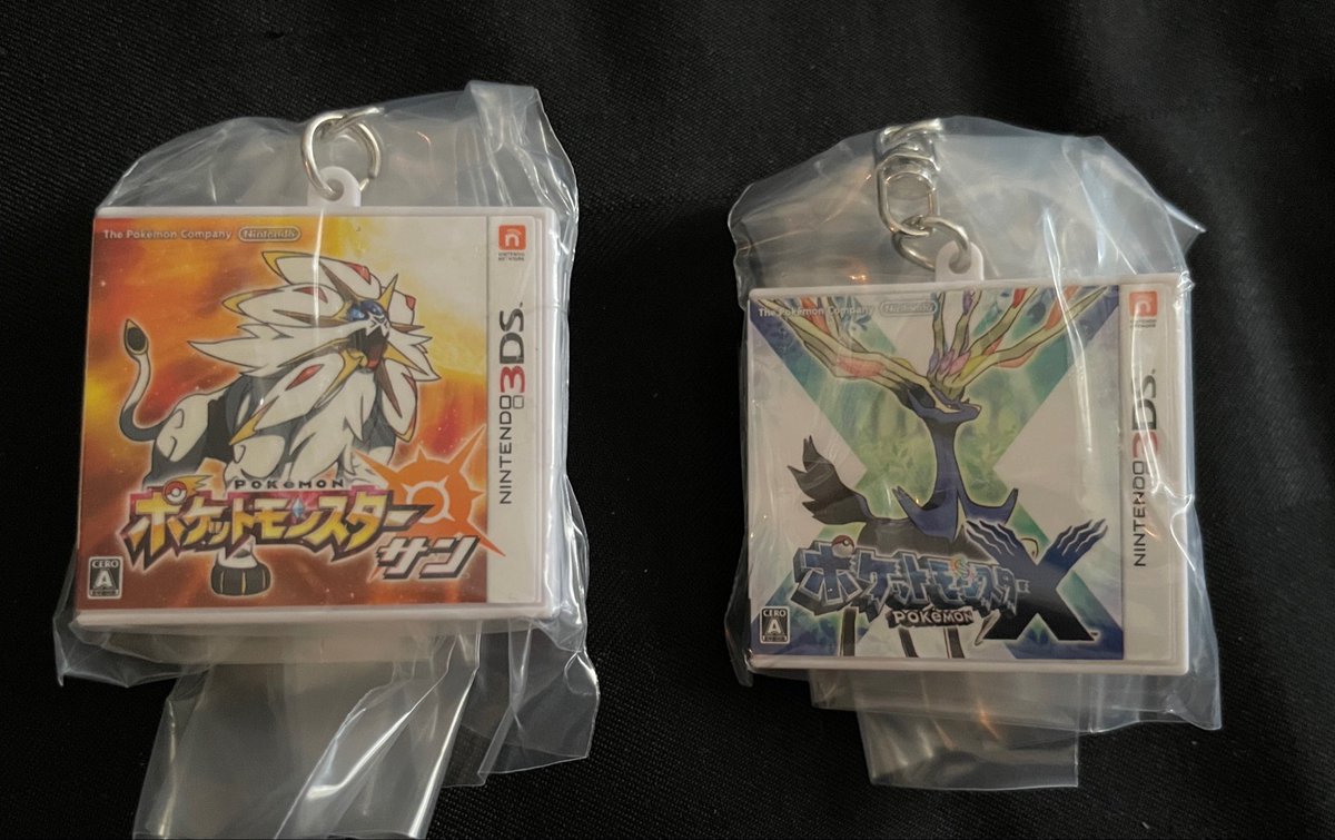 asuka7136's tweet photo. 【交換】ポケモン ポケセン パッケージ＆ゲームカードキーホルダーコレクション 2006-2016

譲：X、サン

求：パール

都内手渡しor郵送交換希望。
　
検索よりお気軽にお声掛けください。 https://t.co/7tVv63A32A