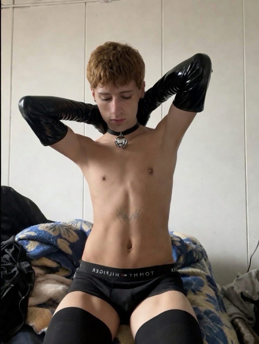 alonsoohtr's tweet photo. Gracias al que me editó la foto Jsjsjs #rt #boy #hot #xxx #sex #sexy #ass #chile https://t.co/ZN66CtQbGa