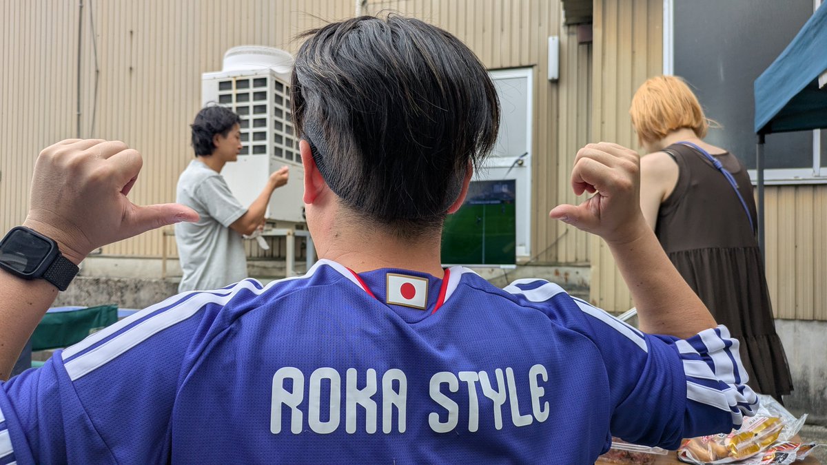 rokastyle5555's tweet photo. みんなで
ワールドカップ応援してます!!

BBQしながらみんなで観戦🇯🇵

#ROKASTYLE #サッカー観戦 https://t.co/jeyATFYrdJ