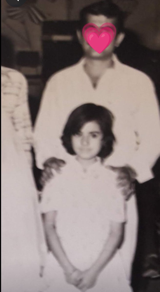 nadoyyy15's tweet photo. Harika bir babanın kızıyım. Tek bir kötü söz ve şiddet olmadan...
Eşimde harika bir babaydı...
İkiside rahmetli olsa da kalbimizdeler...❤️
#BabalarGünü nüz kutlu olsun. 
İyi babaların elbette...Sorumluluk alan babaların... https://t.co/cXsX4F2Bk3