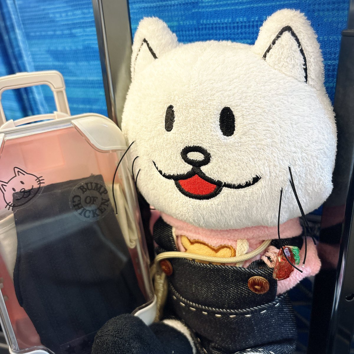 BUMP_0419's tweet photo. 大阪向かうだわさ🍻 https://t.co/FDdnnoFqFw