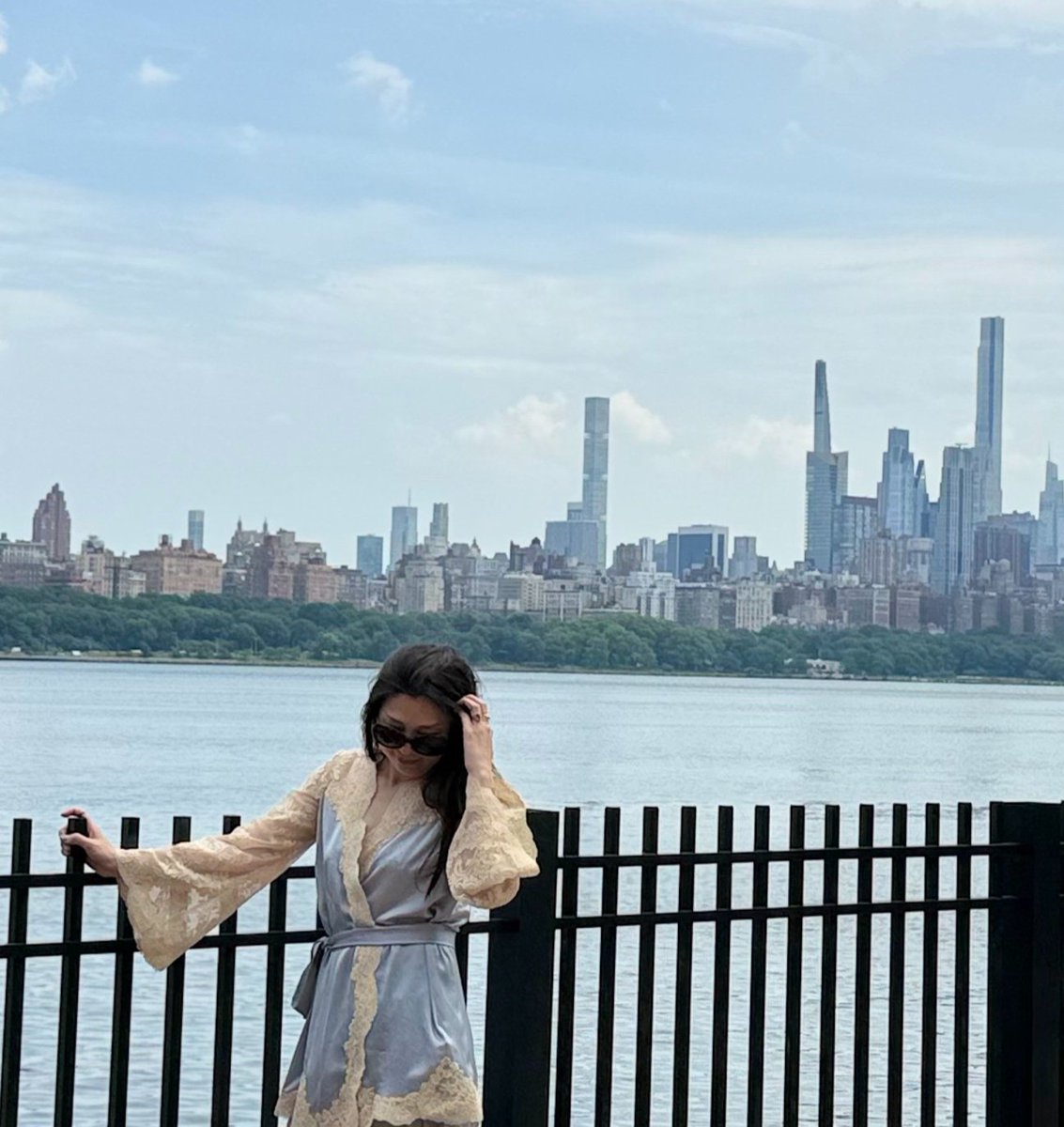 BeddingSay's tweet photo. Wishing you an upcoming life of sweet,refreshed and excited like nothing you have experienced. 
愿你往后的日子如风，如梦，不同寻常：） https://t.co/S08yp0GCkm