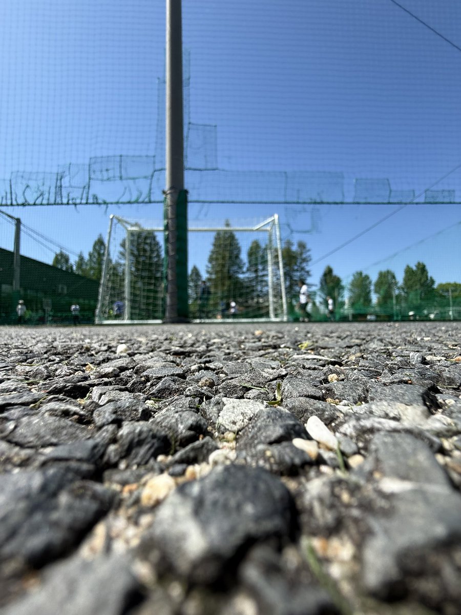BOND451217's tweet photo. チュニジア🇹🇳戦前にフットサル⚽️
晴れて気持ちいい。

#フットサル 
#チュニジア 
#ワールドカップ https://t.co/hbtlLSufoA