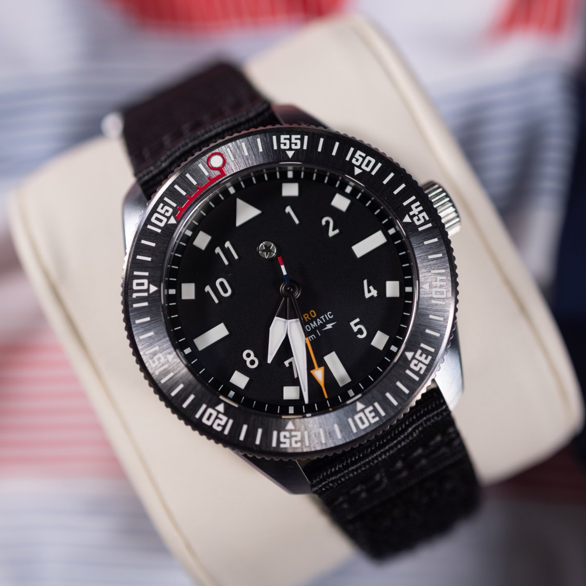 usacycling's tweet photo. Keeping time on course. ⌚️

The @JackMasonBrand watch car has been leading the way all week at Pro Road Nationals and will be back on course tomorrow for the elite races.

How to watch: https://t.co/1p7Kism1y6 https://t.co/DulhRSywvt