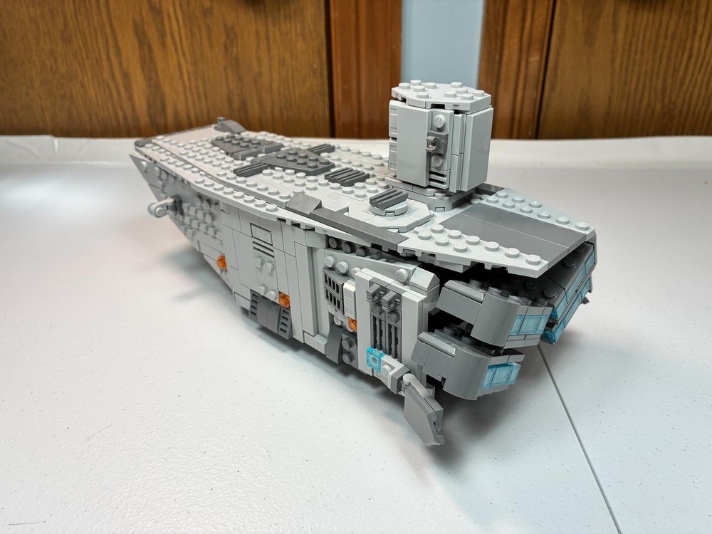 Rebrickable's tweet photo. Turn your Executor Super Star Destroyer into the First Order Transporter Alternate Build Using Set 75356 by Monkey Bricks #MOC-266592 #lego #rebrickable #legomoc #alternatebuild https://t.co/gmLeFZFWGx