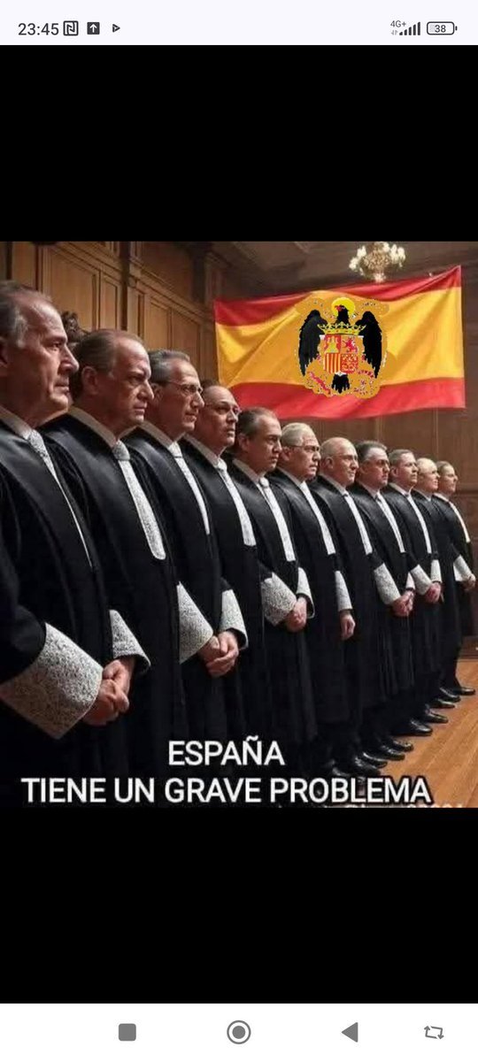 E5DURAS's tweet photo. @ELTOLAVARA6 Le suda la poya.
Le ha retirado el pasaporte y tiene que presentarse cada 15 días en el Juzgado y todo ésto durante el período vacacional.
La jubilación la está disfrutando jodiendo a Sánchez y su esposa y la Historia se la pasará por el forro los cojones.
No hay más JESÚS 👇🏼 https://t.co/hyekFasQrt