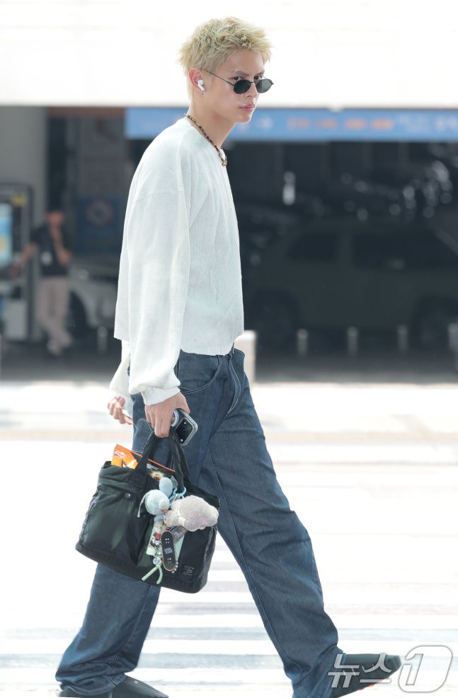 JAMESFASHIO:N tweet media