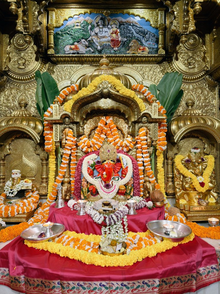 MoryaVibes's tweet photo. गणपती बाप्पा मोरया🌸 मंगलमूर्ती मोरया
🙏Ganapati Bappa Moraya🌸
🙏Mangalmurti Moraya
21/06/2026 https://t.co/nYclnuDlfA