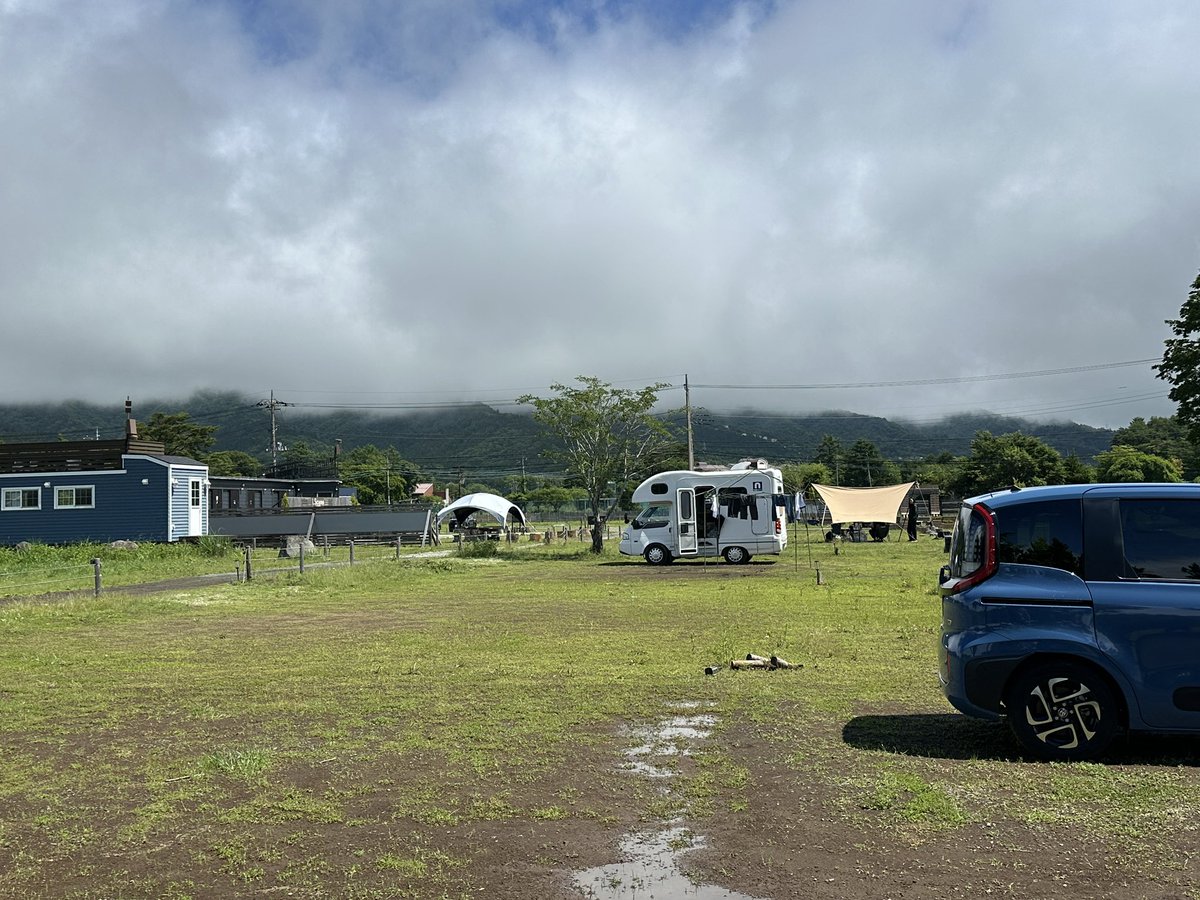 othico's tweet photo. 帰る頃に急に晴れてきたし富士山見えてきたし https://t.co/KbcZS9ie4q