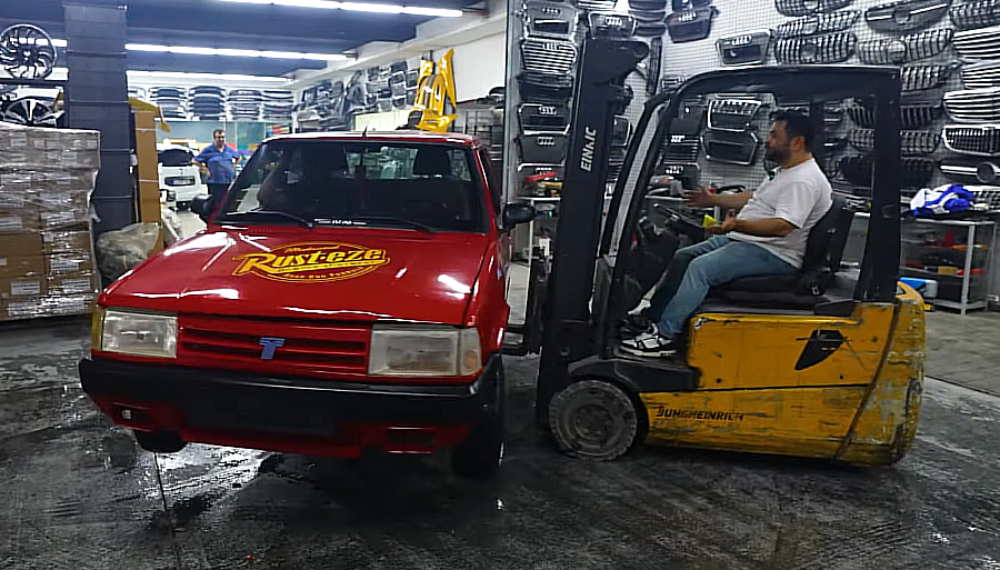 HalilardaB74249's tweet photo. engelli eğlendiriyorlar ne ya patladım amk https://t.co/Lih77GFW5F