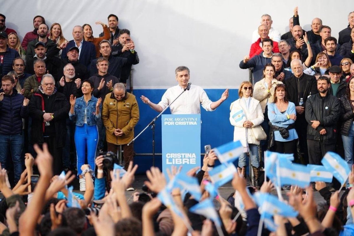 Peronismo_PM's tweet photo. De Parque Lezama a San Jose porque @CFKArgentina a es inocente y la queremos libre.

#CristinaLibre https://t.co/wuaV7DFBF9