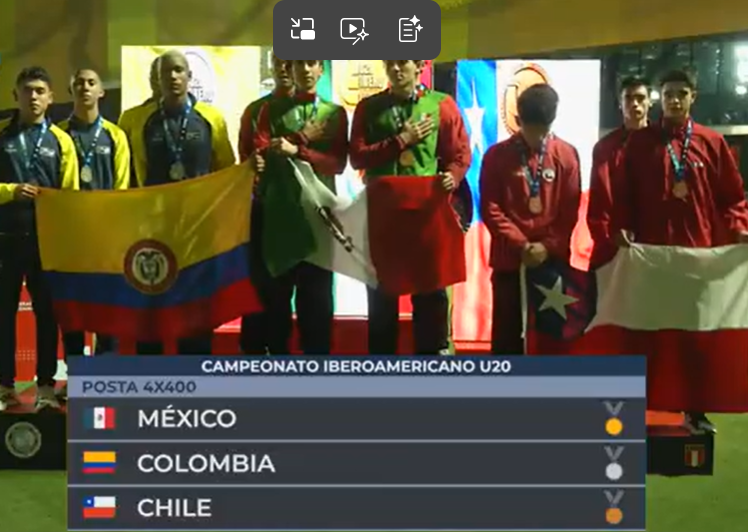 OlimpismoMex's tweet photo. ¡Medalla de oro! 🥇🇲🇽

El equipo conformado por Juan Ibarra, Braulio Fernández, Maximiliano Saucedo y Gerardo Hernández se corona campeón iberoamericano sub 20 en los relevos 4x400m.

Con una marca de 3:12:32, conquistaron el primer lugar en este Campeonato Iberoamericano sub 20 que se está realizando en Lima, Perú.

El segundo lugar fue para Colombia y el tercero para Chile.