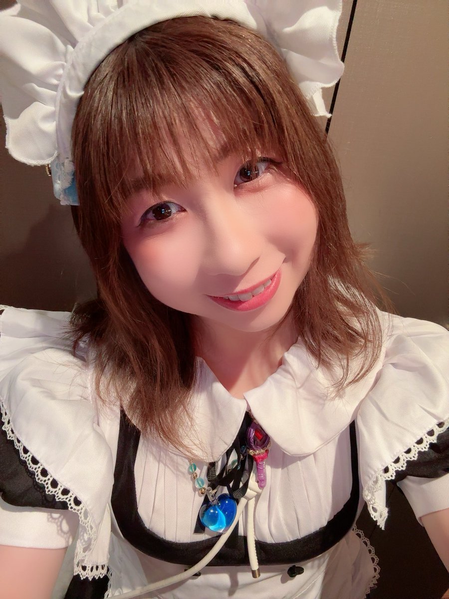hiyori_usami's tweet photo. 帰宅するなり爆睡しちゃってました…おはようございます🔆

遅くなりましたが…昨日はお昼のHappy Holiday!20にご来場、配信、応援物販にて応援下さりありがとうございました(  ᴗ ᴗ)"
その後、しおたんの誕生日バーイベントでもたのしくシアワセな時間を一緒に過ごせて嬉しかったです♡
ありがたき♡ https://t.co/xtMo5iYexQ