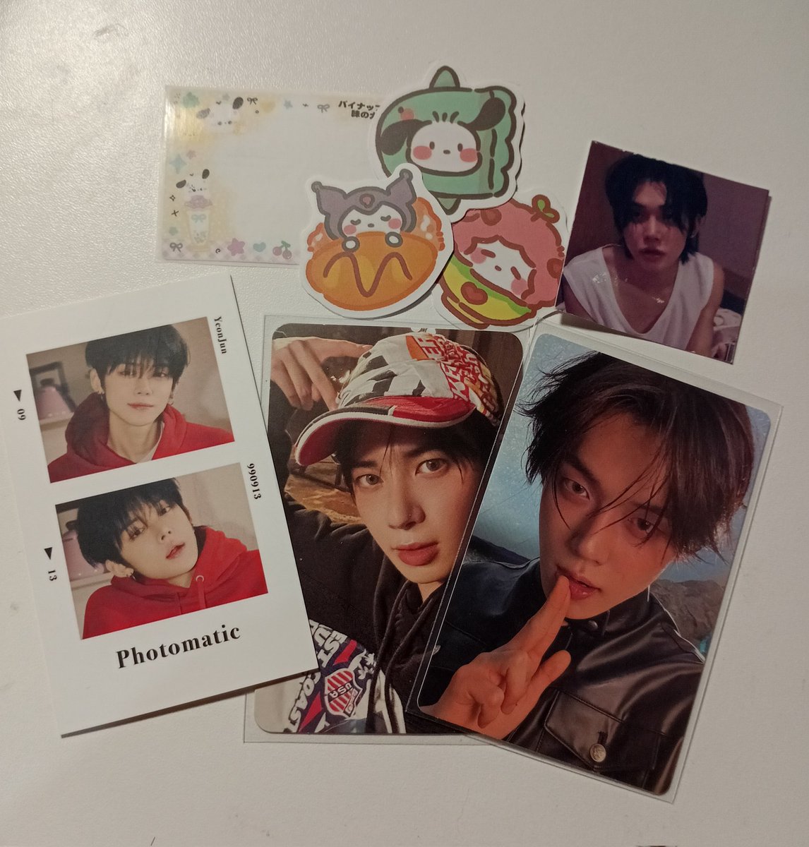 acaxi_two's tweet photo. Feedback mega positivo para @bangchoi95 que me vendeu esses amores!! Eles chegaram muito bem embalados, cheio de carinho! Muito obrigadaa!!!! https://t.co/FurUyYFrcB