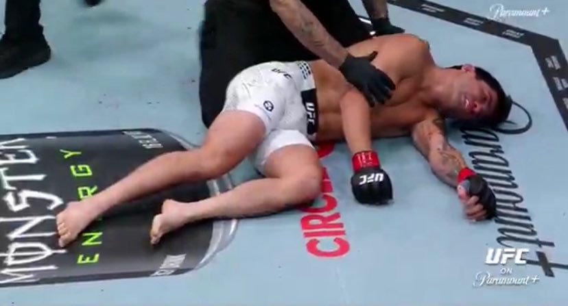 GlizzFC's tweet photo. surely it can’t be the end right?
#UFCVegas119 https://t.co/gUeeIE3xSn