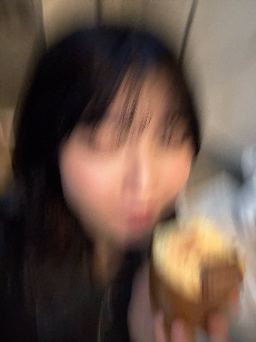 otoho_toho's tweet photo. おはよー！！
そういえば昨日の女子会、カップケーキはみんなで作ったよ〜〜〜楽しかった！！！✨✨ https://t.co/o7cqucSMRH