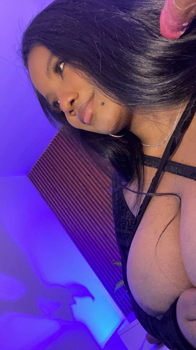 mss_12morris's tweet photo. 💎Vibrations, laughter and a lot of fire 📷 https://t.co/YQo5GUWO8c #live #nswf #ebonny
@chaturbate https://t.co/CkoDX78Fkb