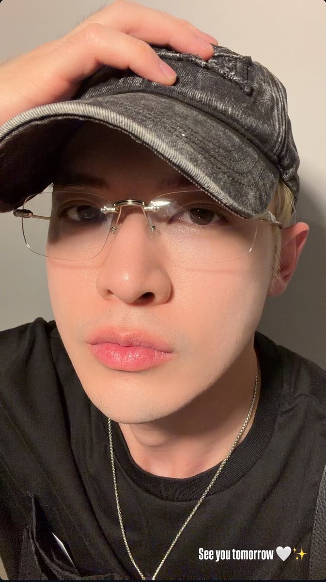 m_miason's tweet photo. Good morning my dear @bbil1ypn 🤍✨️ Have a blast with Starlights for fansign and video call today! 🫶🏻
Love you always! 

#bbil1ypn #star1ight https://t.co/8uGKUUH2Oo