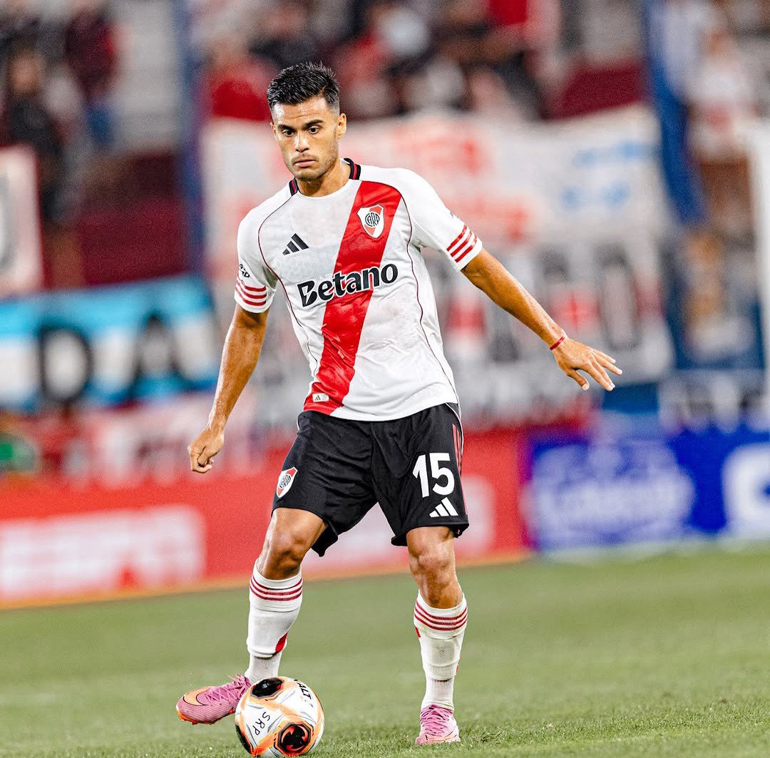 ssc_RP_'s tweet photo. 🚨💣 Fausto Vera probablemente no siga en River despues de Diciembre

➡️ Esta la chance de que River no use la opción de compra de $4M

ℹ️ @juancortese https://t.co/1Ecw3cGS2Q