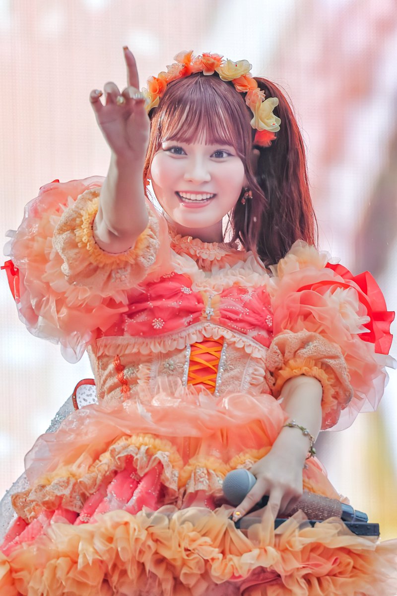 tama_hina_momo's tweet photo. はなちゃんの爆レス！

＝LOVE STADIUM LIVE
「Beyond "KYUN"♡」1日目
@国立競技場
#大場花菜 ちゃん
#イコラブ国立 
#イコラブ_カメコ https://t.co/FkghMHBEDZ