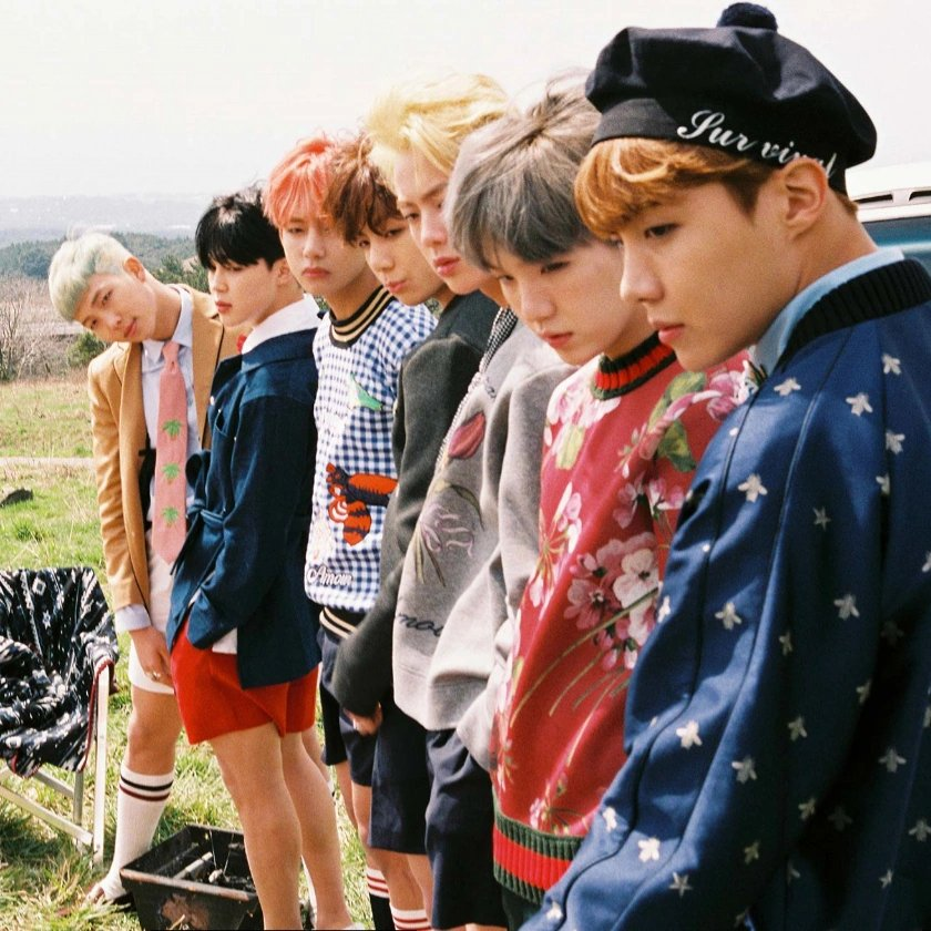 ARMYSpotifyPeru's tweet photo. “SAVE ME” de #BTS ha superado los 400 MILLONES de streams en Spotify🔥

Es la 31° canción de BTS en alcanzar este hito, consolidándolos como el ÚNICO ACTO ASIÁTICO, el PRIMER GRUPO y el 14.º ARTISTA en general en lograrlo en la historia

CONGRATULATIONS BTS
BTS PAVED THE WAY https://t.co/tgYNmdrD9l