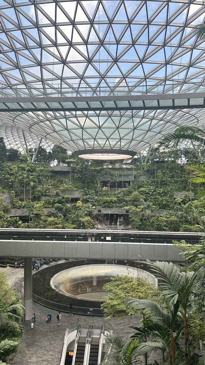 yoppoy3's tweet photo. 👋 Farewell,🇸🇬🏙🦁𝕊𝕚𝕟𝕘𝕒𝕡𝕠𝕣𝕖❗️ https://t.co/wrXVcCiY5q