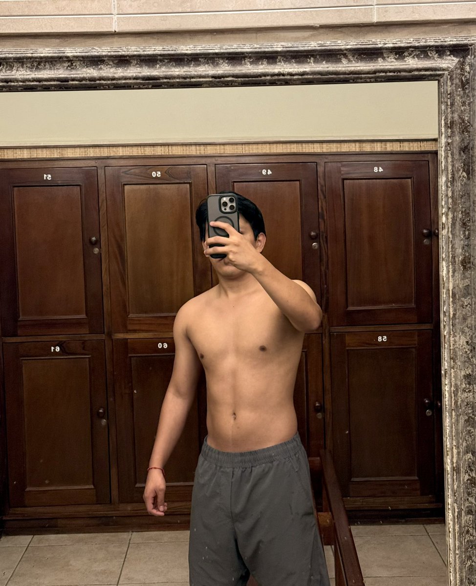 RonalAlonzo_'s tweet photo. Buscando progresar en el gym https://t.co/jjUXizPDrZ