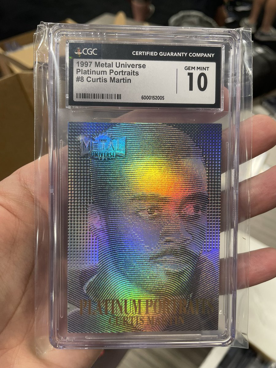 clrshonuff's tweet photo. June is my birthday month, so I'm going to post a card a day of some of my favorites in my collection.
Here is the card for June 20th, 2026. #ShonuffCards
1997 Metal Universe Curtis Martin Platinum Portraits graded CGC 10. https://t.co/UfUCodcrd7