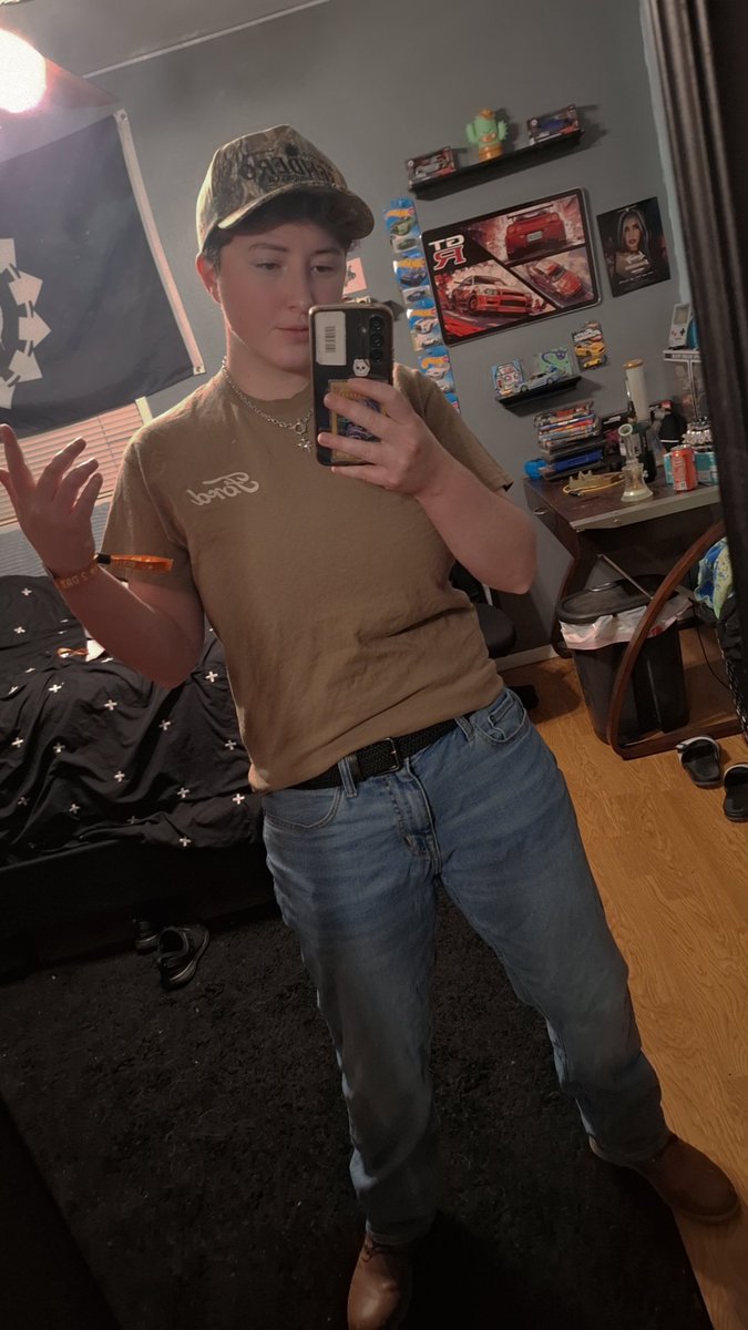 LexLostLands's tweet photo. Went to see Post Malone and looked as country as I could get🤠 https://t.co/pGmWtEHOMP