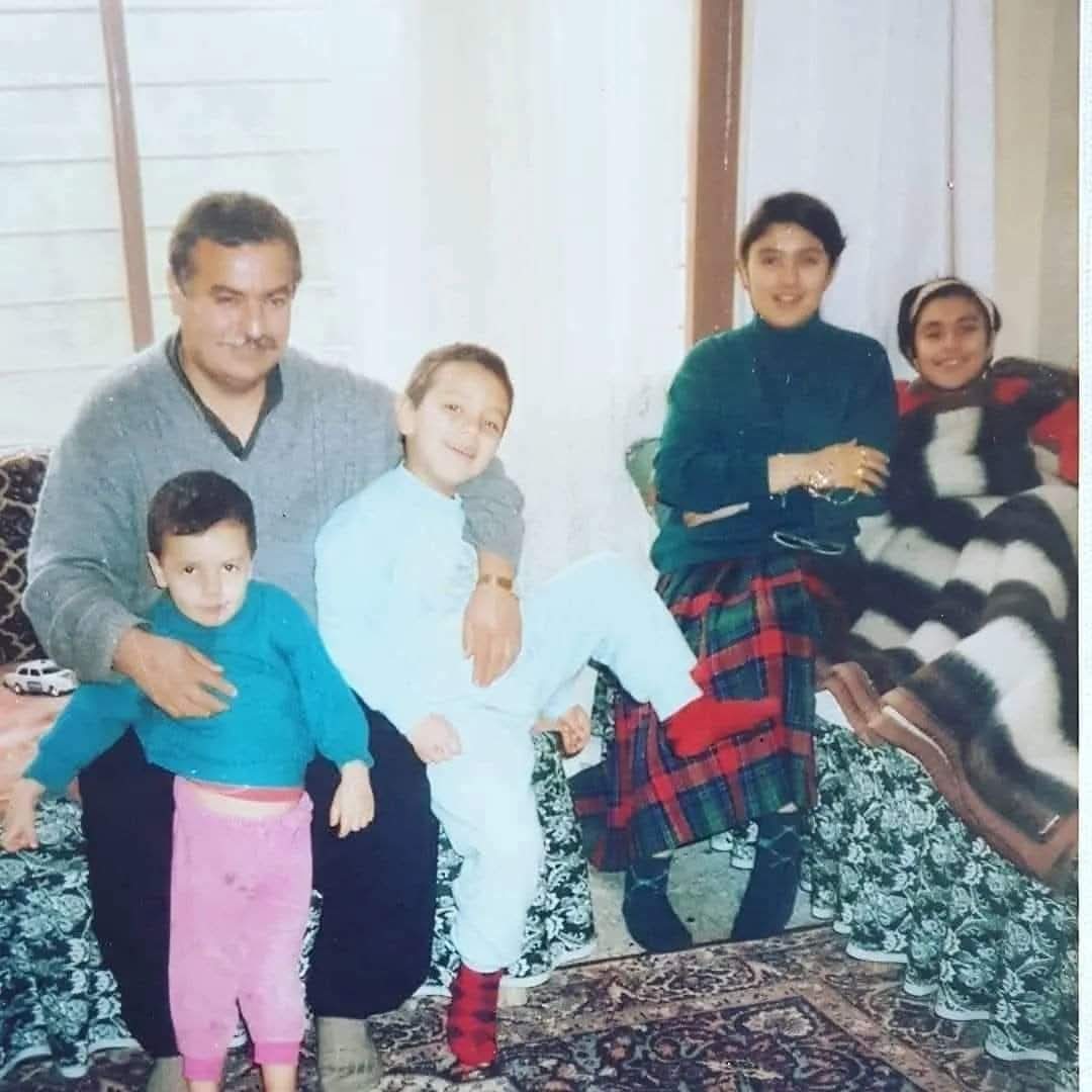 ormanadami01's tweet photo. Utanarak, sıkılarak, korkarak babalar günü kutlardık o bile hayal oldu...

Tüm Babaların Babalar günü kutlu olsun...
#BabalarGünü https://t.co/nICGdBEu4A