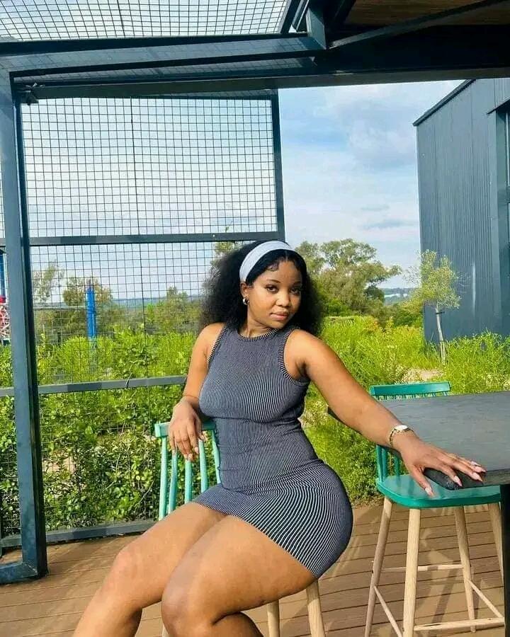 giftedoly22's tweet photo. @Lucaspeter85 @xoxompho Let tell you something, in Nigeria it's even hard to see and ugly girl do with what ever I want with that information. https://t.co/Q5qLwuIKT3