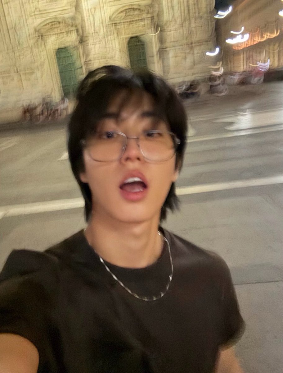 quokkasvictim's tweet photo. OMG HES SO SO SO https://t.co/jiKDnR0uAv