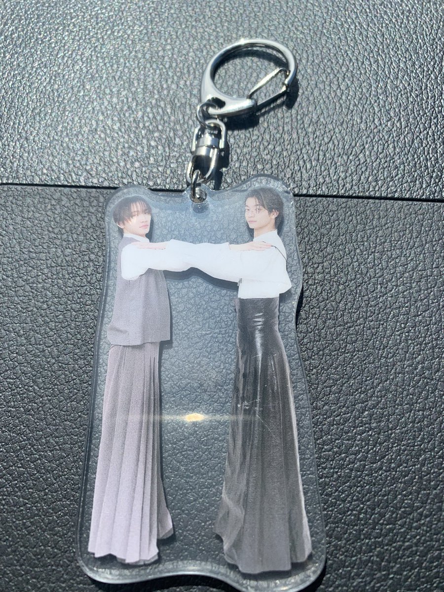 cora__1122's tweet photo. @kmhmh28 検索より失礼致します。
当方桜木吉澤のペアアクキーを所持しています。大倉小泉のペアアクキーとの交換は可能ですか？ご検討よろしくお願いします！ https://t.co/JBx6bOStQD