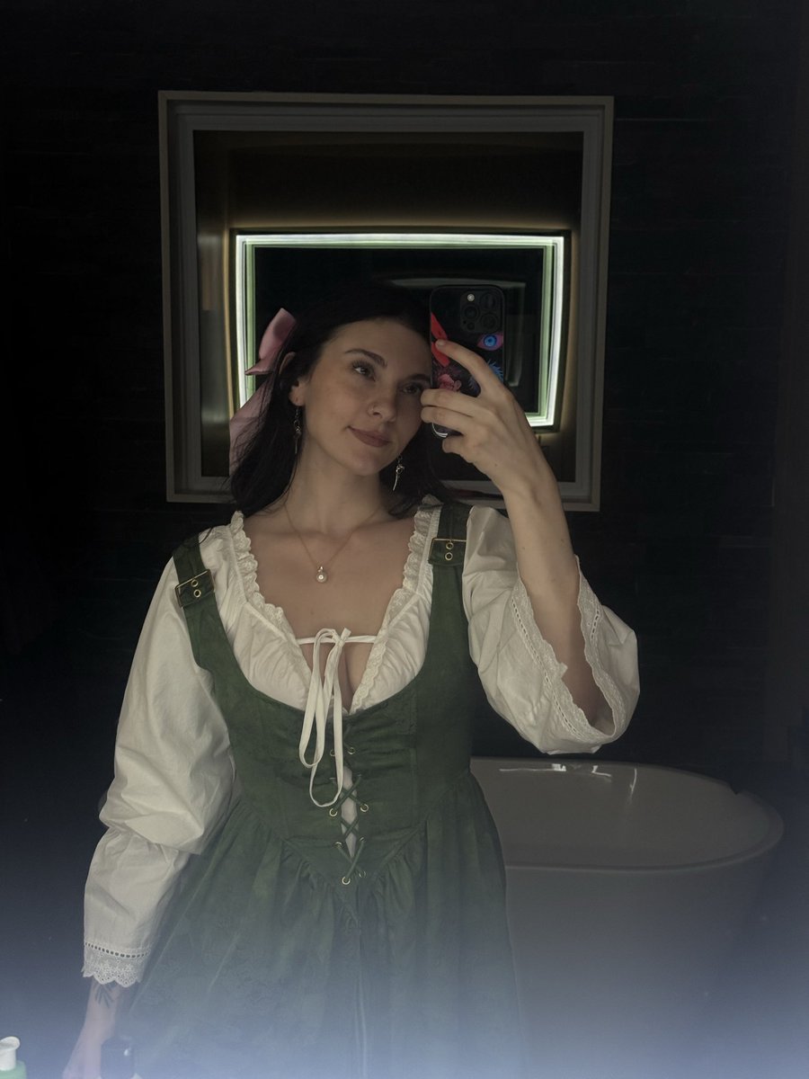 Beanybean991's tweet photo. a rare maiden yes https://t.co/tpB8EkMjyB