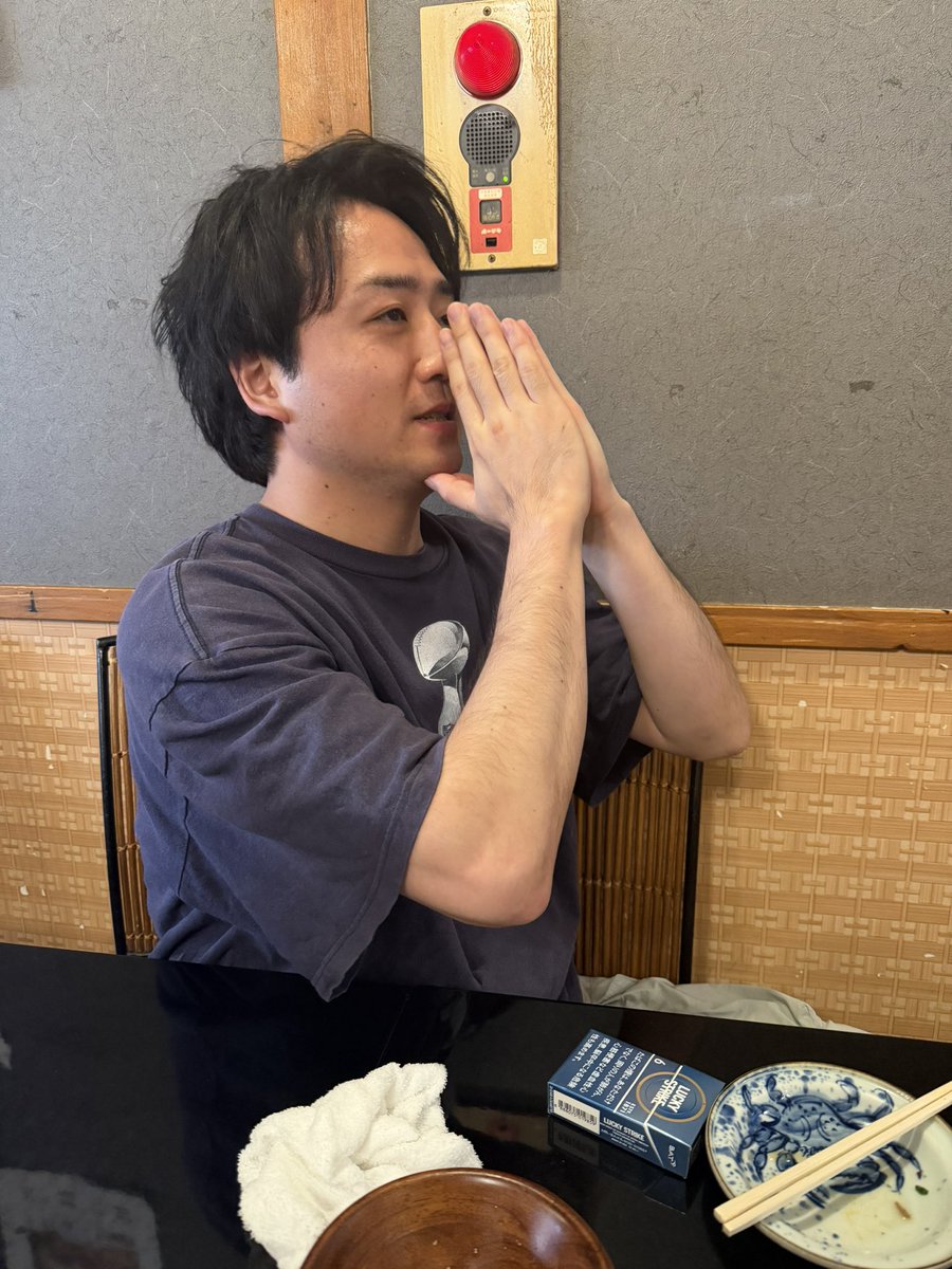 imacoshuu's tweet photo. まだNBAファイナルの余韻に浸ってたから、ワールドカップに引き込んだ https://t.co/sI4ErFic5k