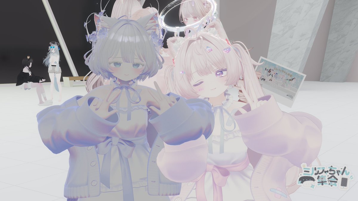 sttnka's tweet photo. 昨日は初めて撫でられて寝かしつけてもらったら幸福感すごくて一瞬で寝落ちしてミルフィちゃん集会の時間過ぎてた・・・
アフターでフレンドさんに写真撮っていただいた！ https://t.co/GYbaOgSV9m