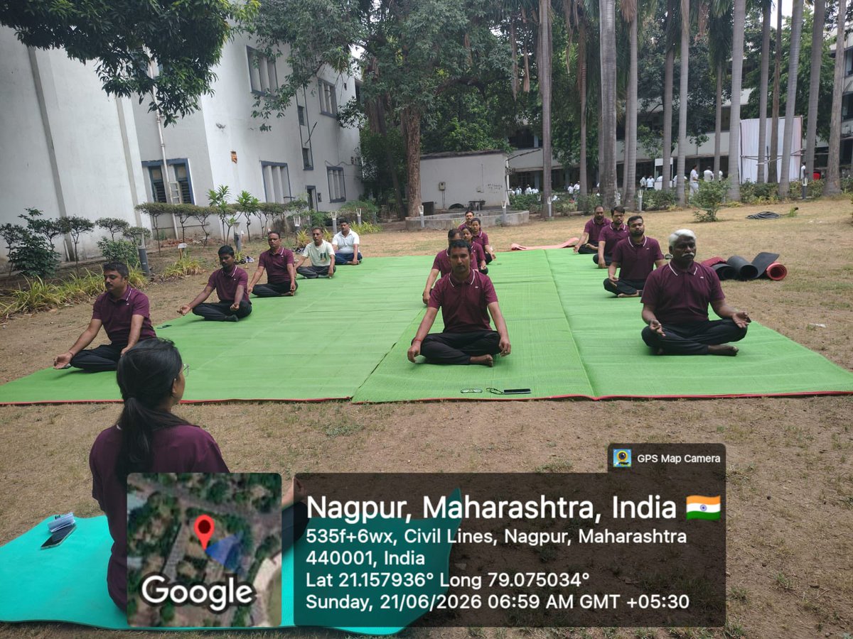 MoefccNagpur's tweet photo. International Day of Yoga, 2026 was celebrated today at the Regional Office, New Secretariat Building, Nagpur. Officers and staff enthusiastically participated in a yoga session, promoting health and well-being. @moefcc 
#InternationalYogaDay #YogaForHealthyAgeing #MissionLiFE https://t.co/TFHtMRYqAb