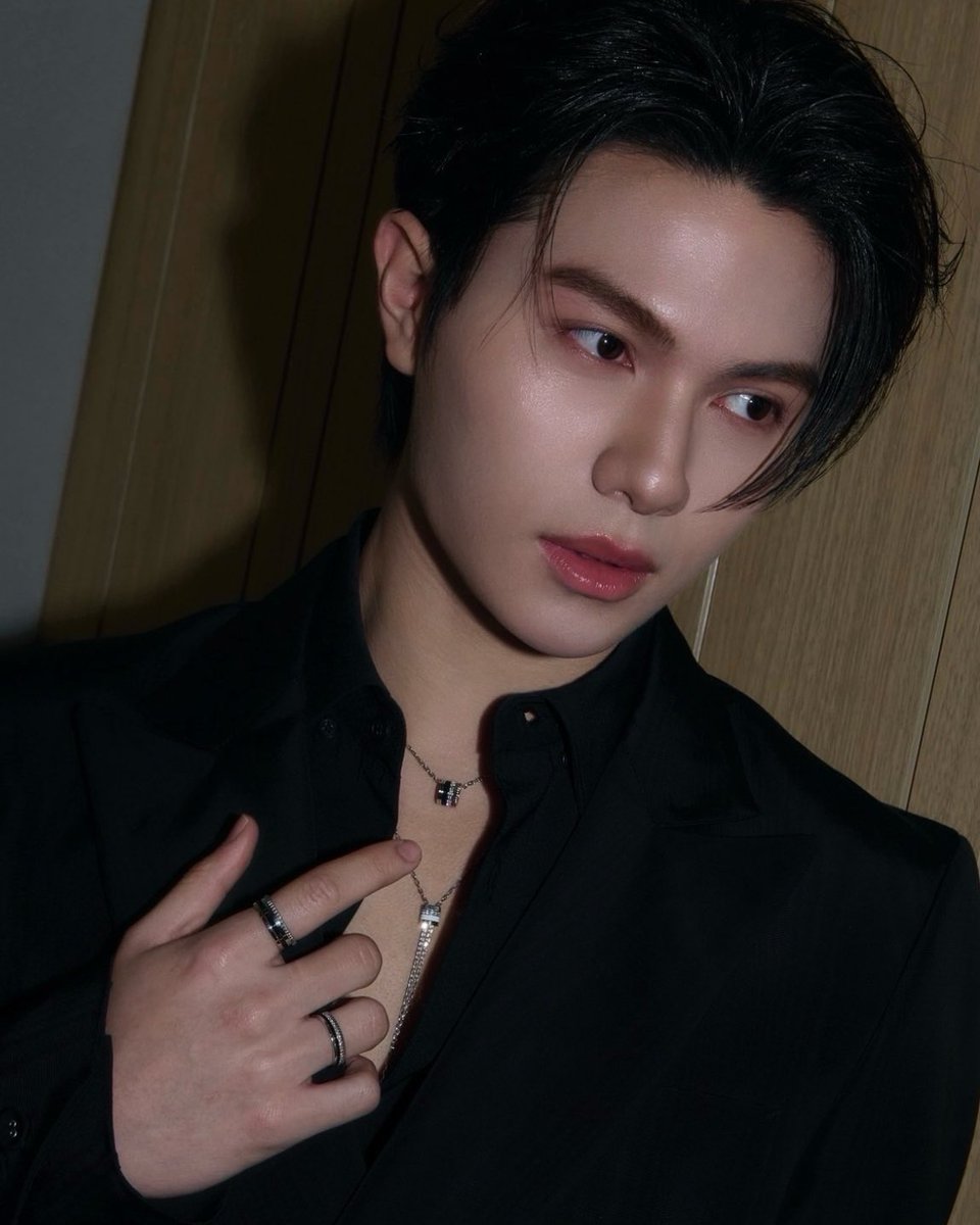 skzpopbase's tweet photo. Thai actor and singer William, member of LYKN revealed that Hyunjin was his celebrity crush! https://t.co/kmOQNToAZZ