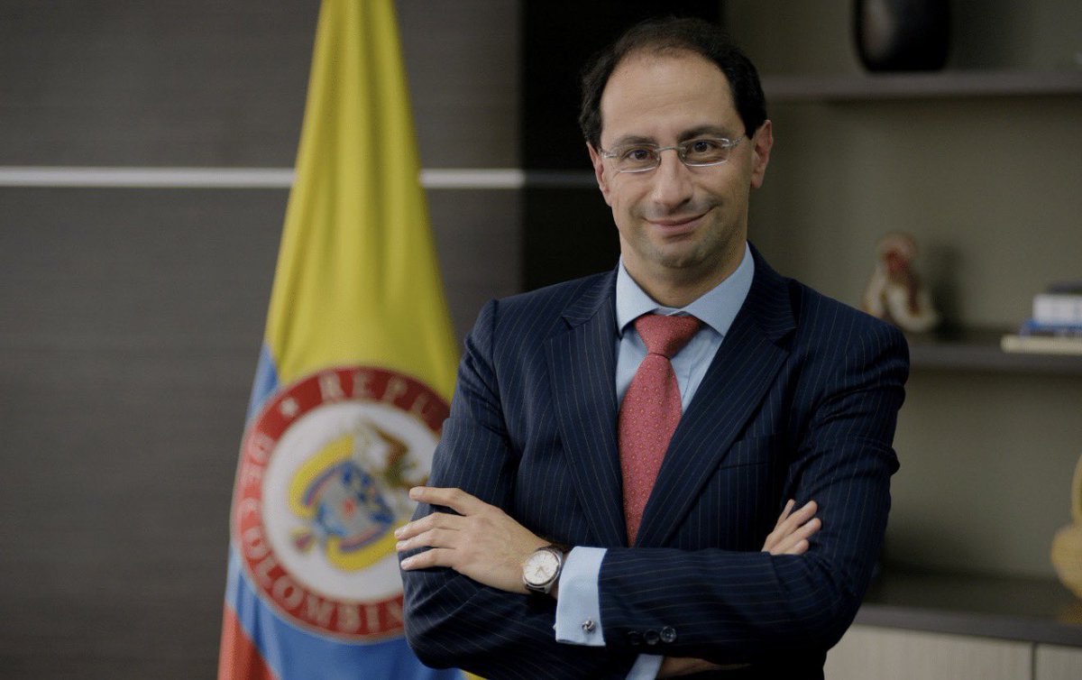 Jhonf Fonseca tweet media