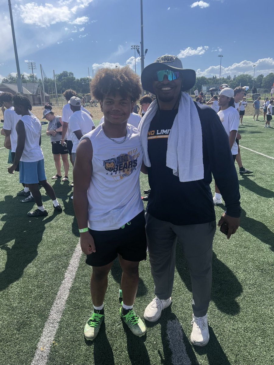 MakaiMajor's tweet photo. Had a successful camp at @UNC_BearsFB for the second time. Will still be working hard all summer @CoachJayrob1979 @TimnathFootball @coach_Tgrant https://t.co/OkFLG9CruI