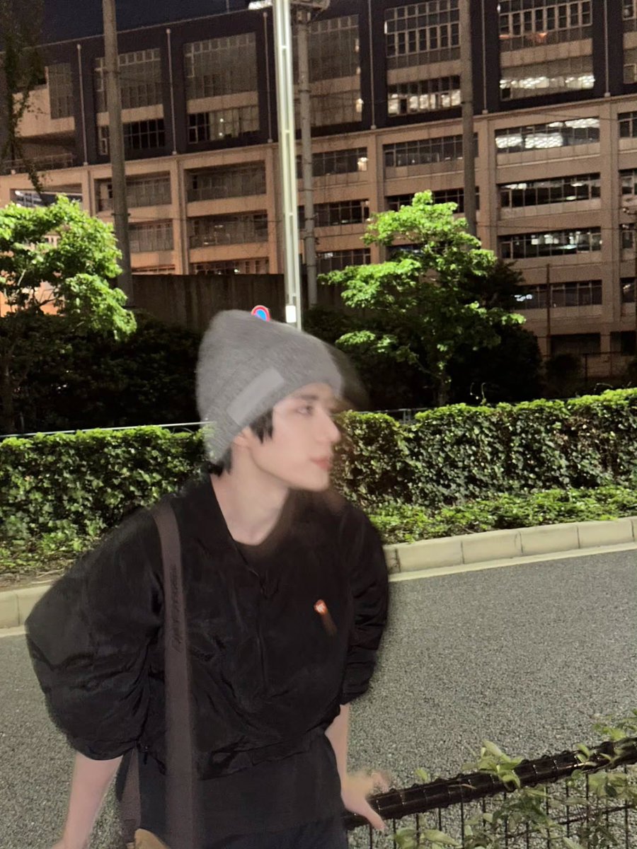 monostort's tweet photo. after we left jiyeonni's party. thank you for having us and getting me out! https://t.co/c5gJtkId4a