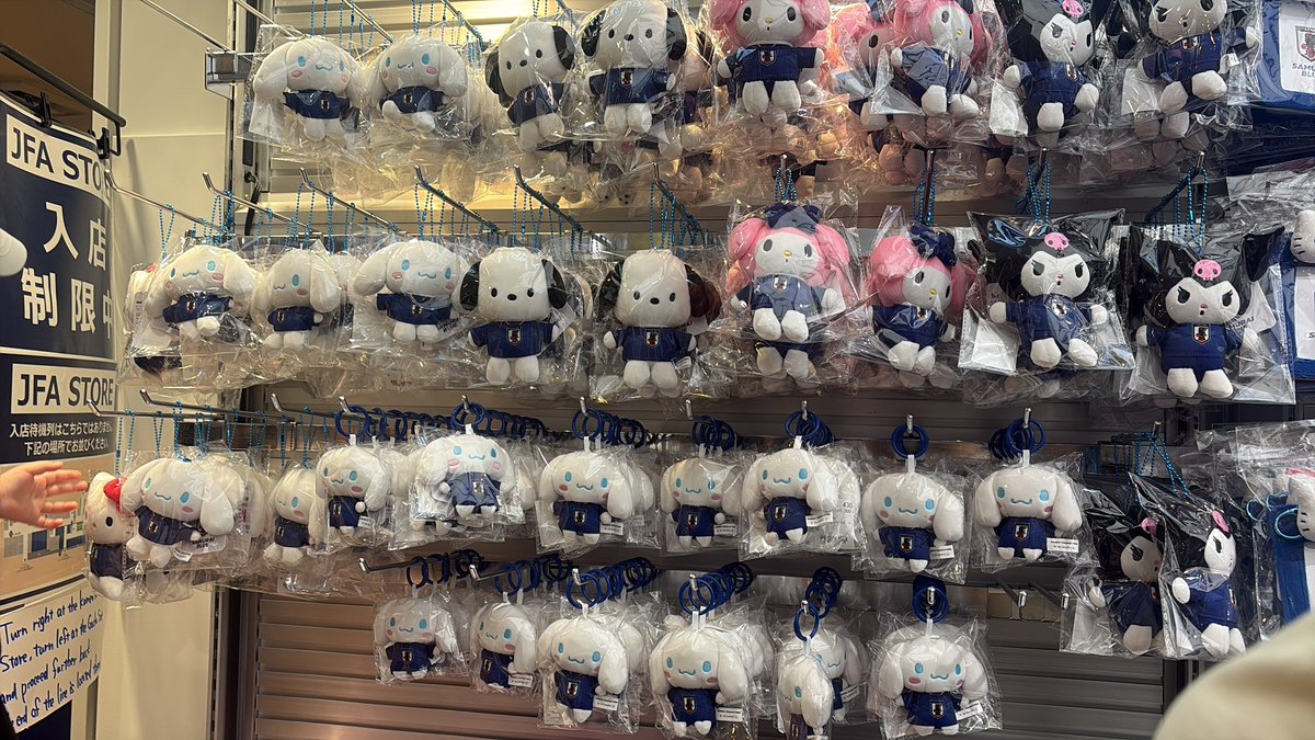 ta_ryu1733's tweet photo. 各位
代行できます🙌🏻 https://t.co/TWB05oKn6N