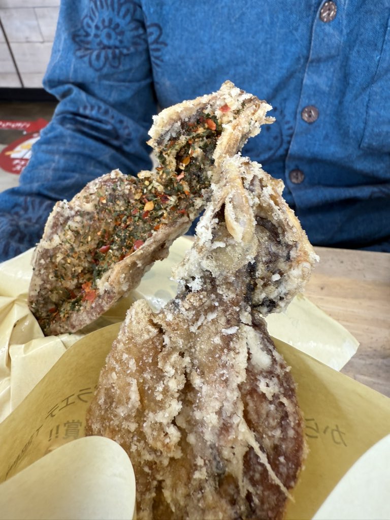 0401choma's tweet photo. お昼は鯵の唐揚げ🐟🐟 https://t.co/gkFJSebrtv