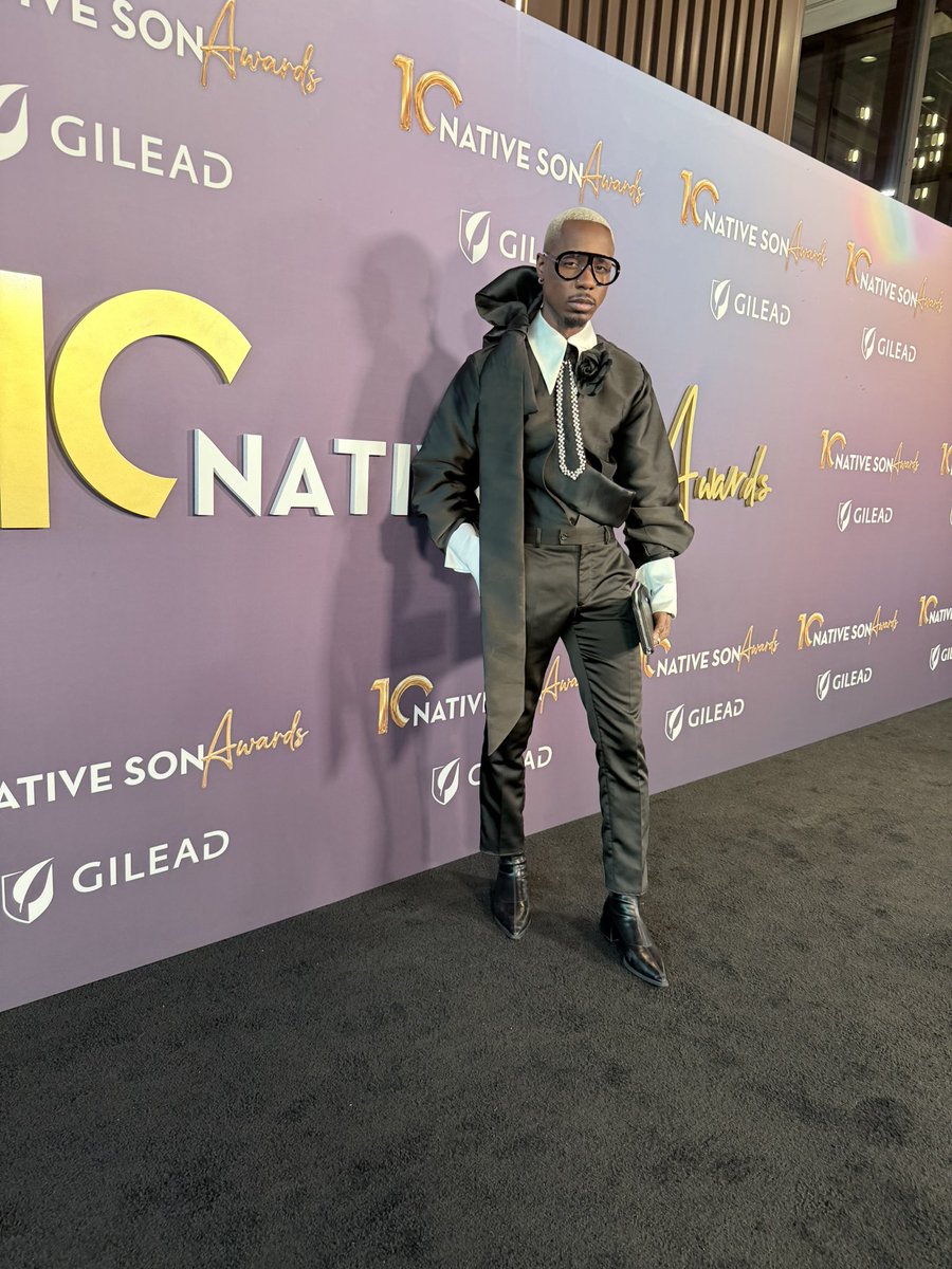 theblondboy's tweet photo. NATIVE SONS AWARDS 🏆 https://t.co/ws3GuSLgSI