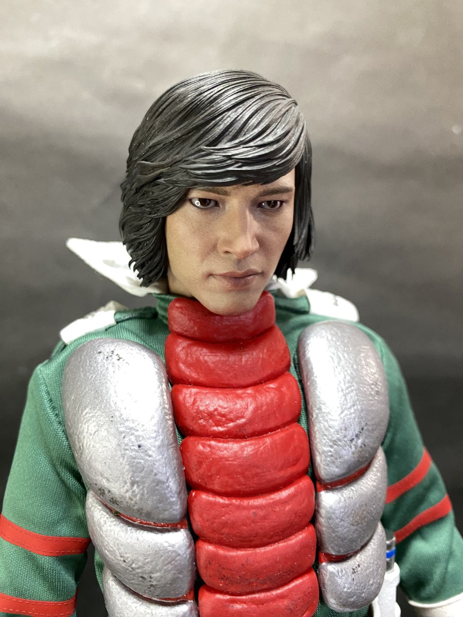 harukuni's tweet photo. ホットトイズ TMS162 仮面ライダーV3
(風見ヘッド編)
撮り方にもよる？(下手でゴメンナサイ)ので写真では何とも言えませんが現時点でどのメーカーよりも一番似てると思います。
賛否両論あるとは思いますが個人的にはかなり好き❤️😍 https://t.co/dfCbyIJ4jX