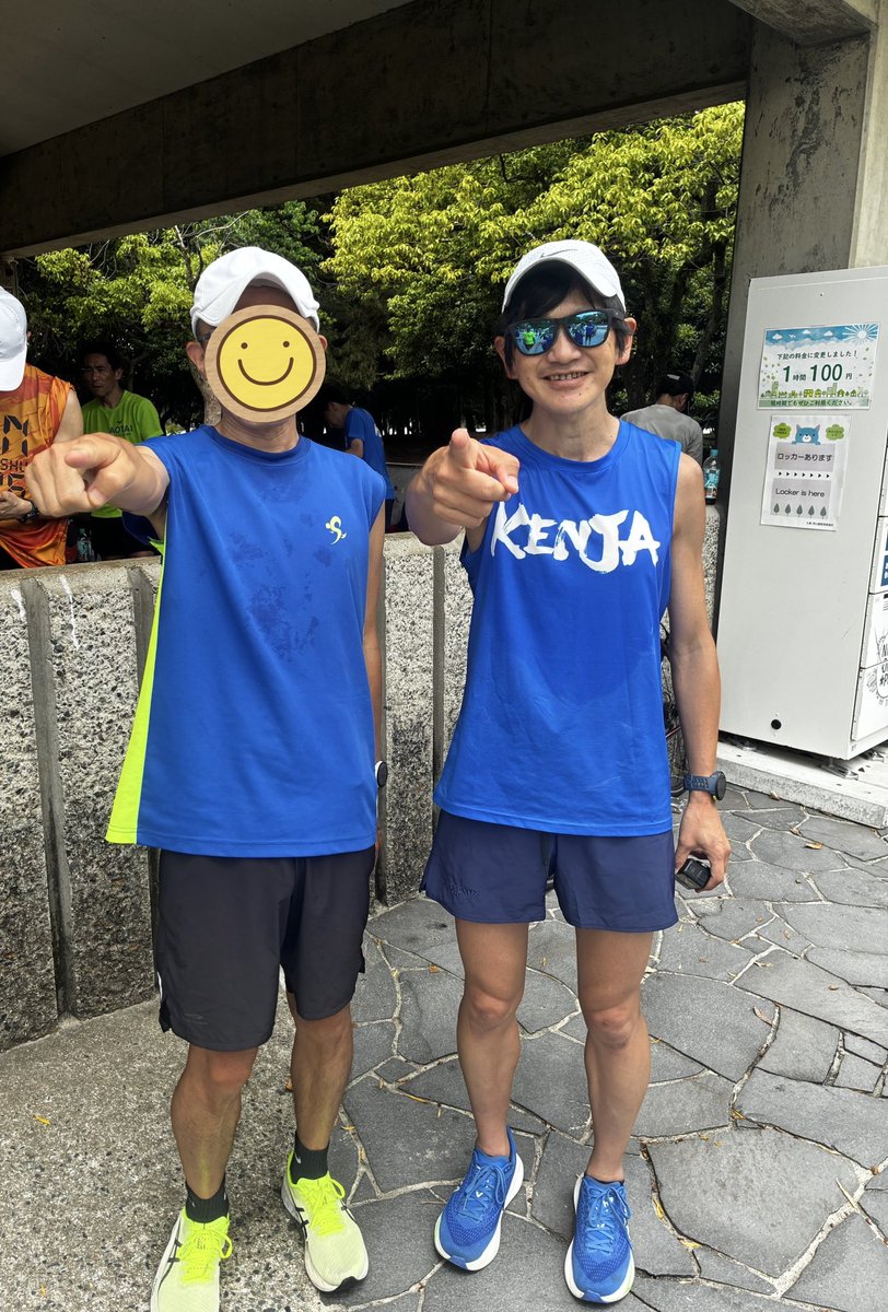 tomop888's tweet photo. タカヤマラソンRC練習会に参加。2km✖️6本の分割LTトレーニング。向津具の疲れを言い訳にひよってキロ5の組に入りました。ゲスト参加のけん玉ランナーと一緒に走れて楽しかった🤭
#ランニング
#マラソン
#けん玉ランナー 
#タカヤマラソン https://t.co/NQ80gLA2g4